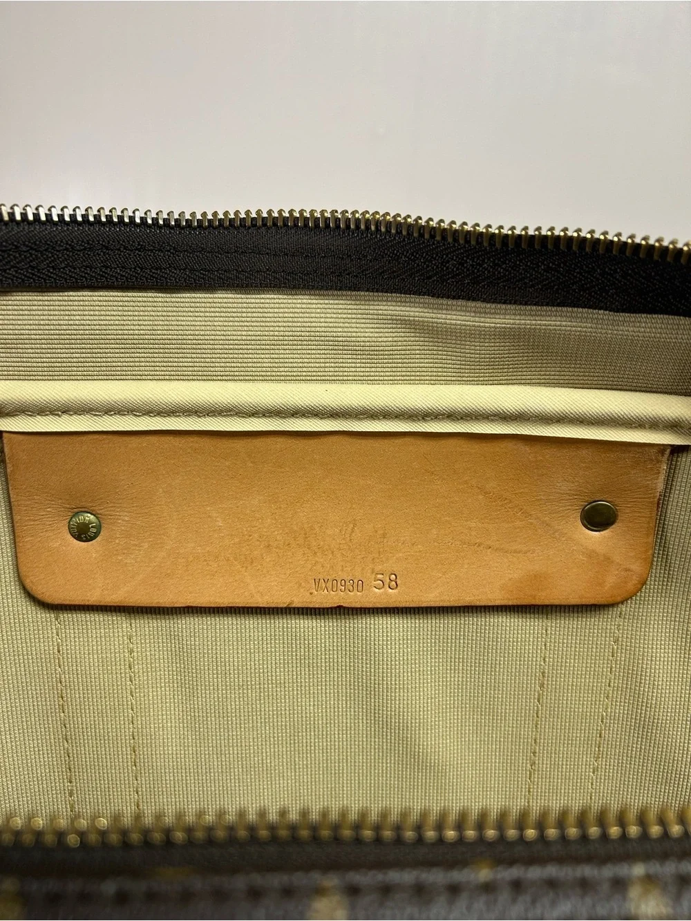 Louis Vuitton Sirius 55 Brown Monogram Canvas Travel Bag